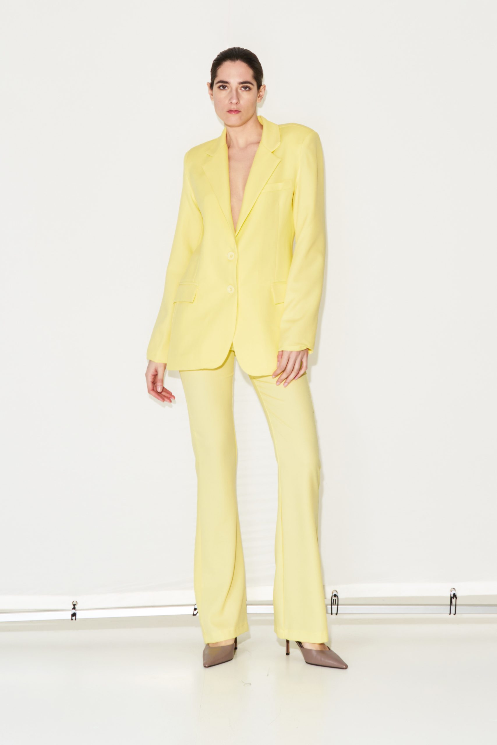 LD2238 LD2241 0279 Erica Blazer - Image 1